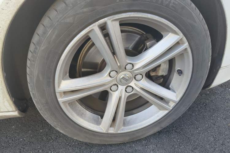 Used Volvo S90 2019 T5 Zhiyi Edition Right Front Wheel Hub