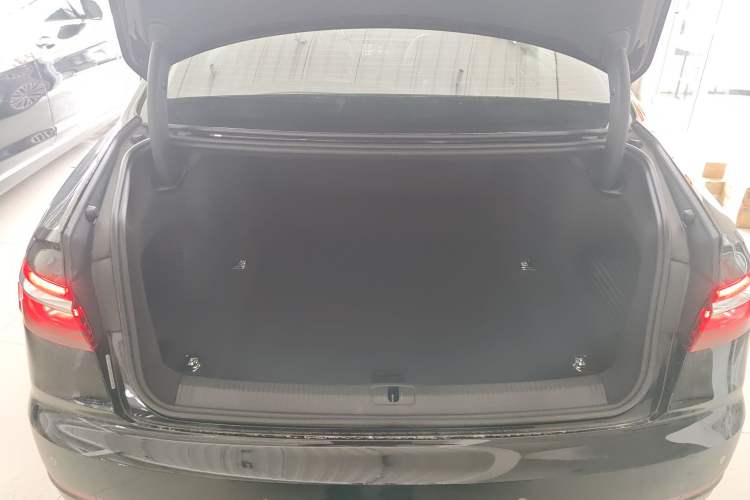 Used Audi A8 2023 A8L 50 TFSI quattro Prestige Edition