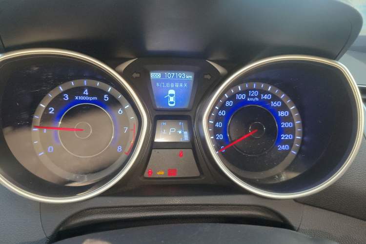 Used Hyundai Elantra (5th Generation / Langdong) 2016 1.6L Automatic Prestige Model