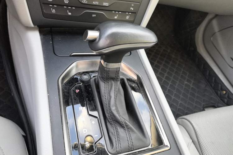 Used Hongqi H7 2019 2.0T Flagship Edition
