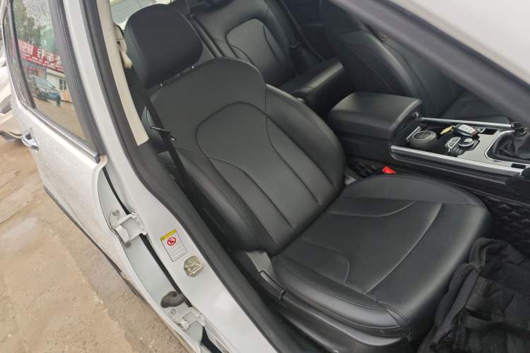 Used Haval H6 2018 Red-Label Sport Version 1.5T Manual Two-Wheel Drive Elite Model
