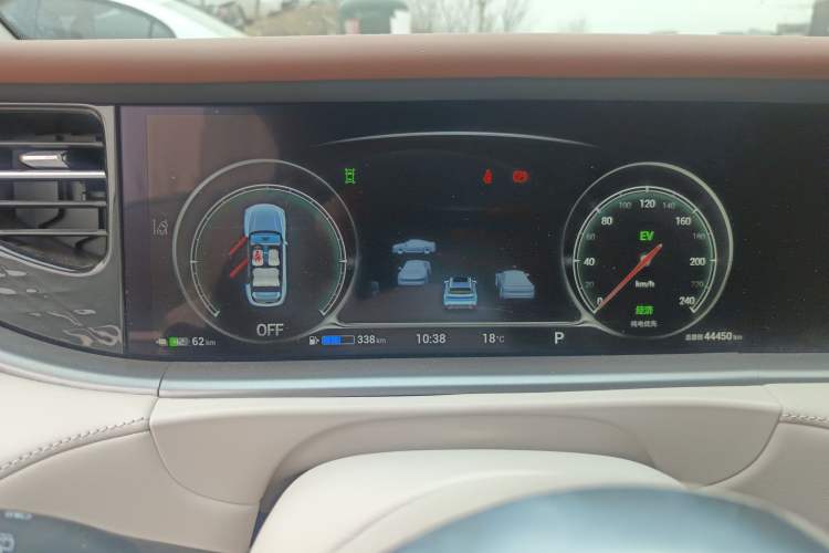 Used VOYAH FREE 2024 Ultra-Long Range Intelligent Driving Version Instrument Cluster