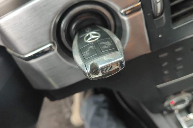 Used Mercedes-Benz GLK-Class 2011 GLK 300 4MATIC Fashion Model Vehicle Key