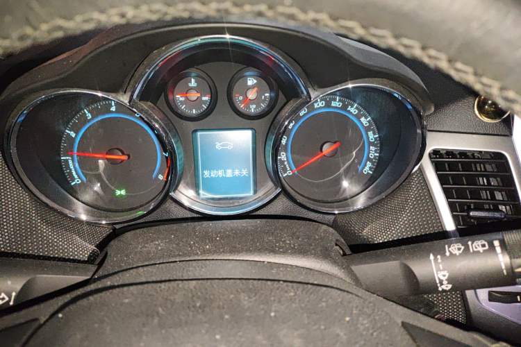 Used Chevrolet Cruze 2013 Hatchback 1.6T Automatic Flagship Model