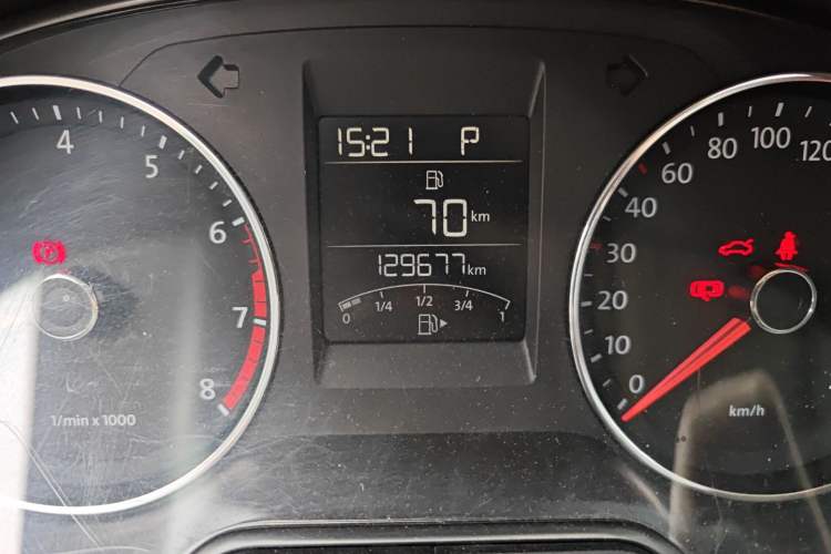 Used Volkswagen Polo 2014 1.6L Cross Polo Automatic