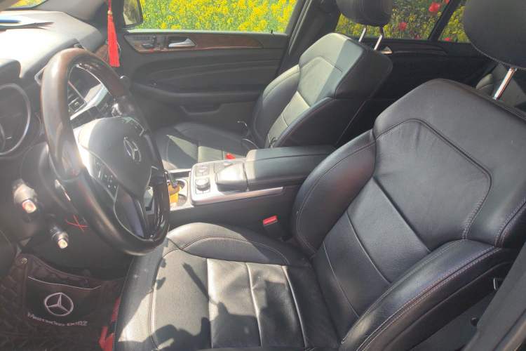 Used Mercedes-Benz M-Class 2014 ML 400 4MATIC Luxury Model