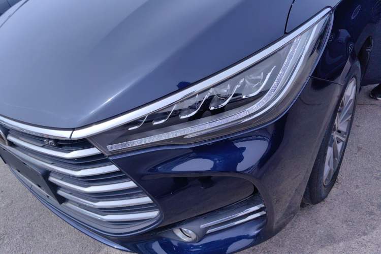 Used BYD Song MAX 2019 1.5T Automatic Smart Connect Ruiyi Sunroof Version 6 Seats China VI Standard Left Front Headlight