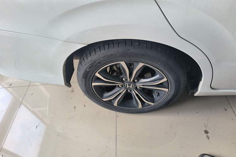 Used Honda Envix 2022 180TURBO CVT Comfort Version Exterior 8