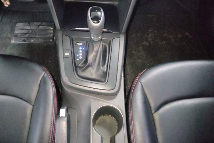 Used Hyundai Elantra (6th Generation / Lingdong) 2016 1.4T Dual-Clutch Xuan Dong · Dynamic Version
