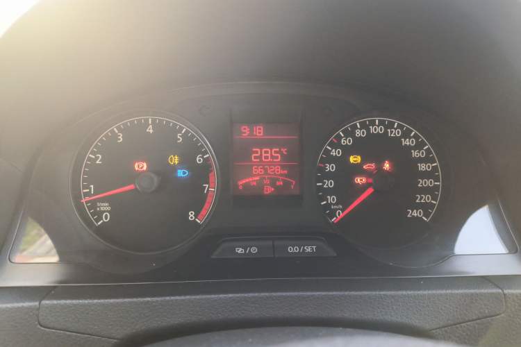 Used Volkswagen Santana 2015 1.4L Manual Fashion Edition