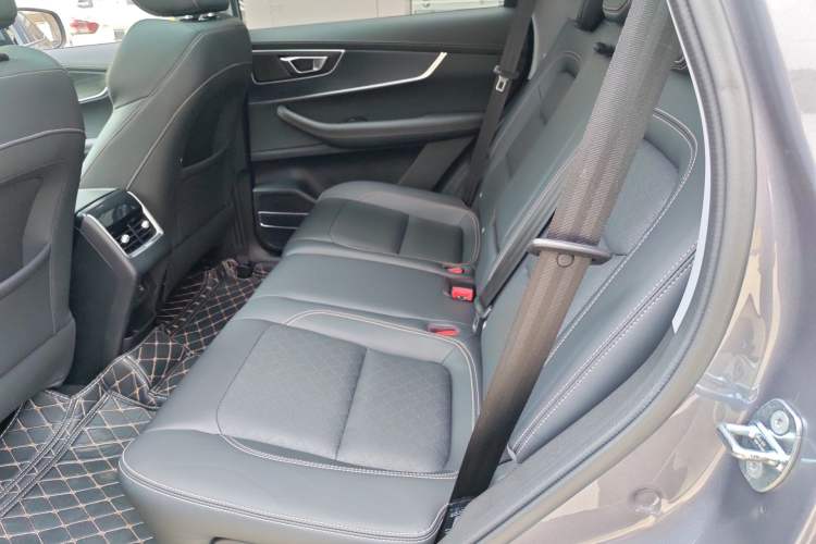 Used Chery Tiggo 8 2023 230TCI Manual Advanced Version Left Rear Seat