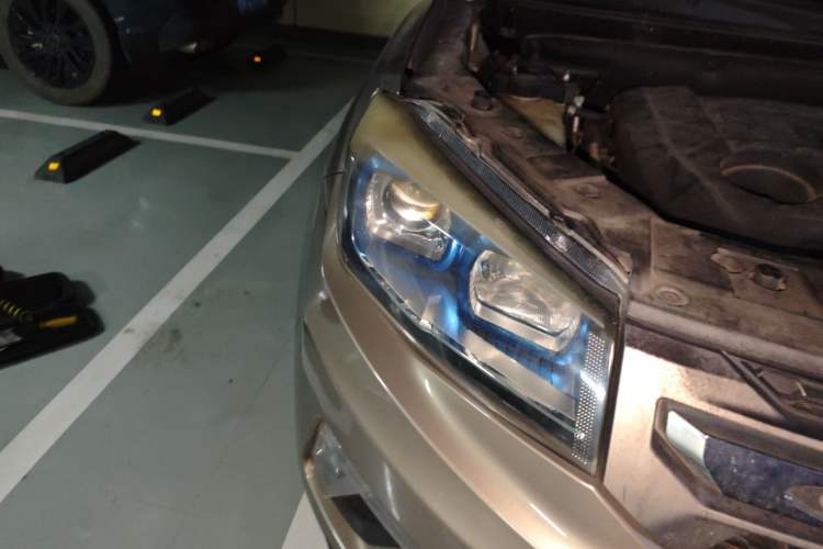 Used Changan CS75 2016 1.8T Automatic Elite Model China IV Standard