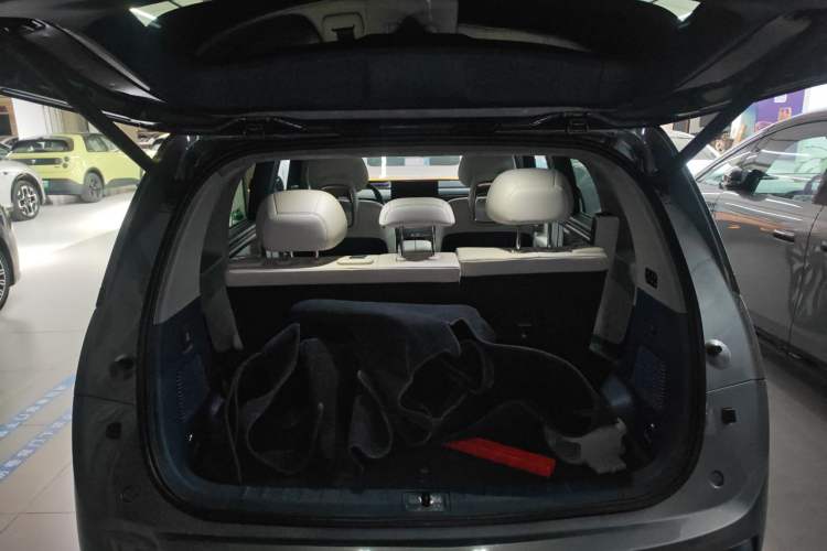 Used Zeekr MIX 2025 Long-Range Intelligent Driving Edition
