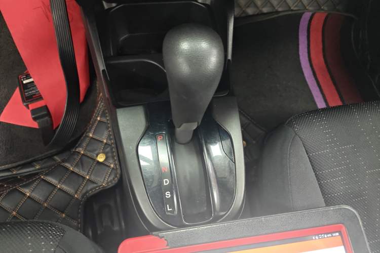 Used Honda Fit 2016 1.5L LX CVT Comfort Model
