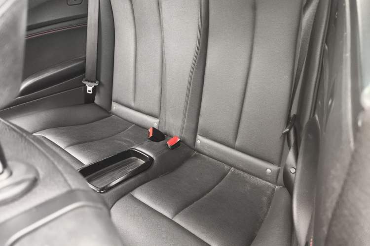 Used BMW 2 Series 2019 225i Convertible Coupe Sports Design Package