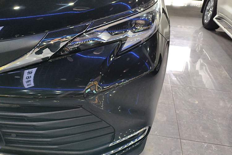 Used Toyota SIENNA 2021 2.5L Hybrid Comfort Edition Left Front Headlight