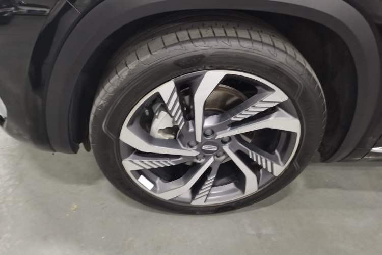 Used Geely Auto Monjaro L 2024 2.0TD High-Power Automatic Two-Wheel Drive Skyline Edition