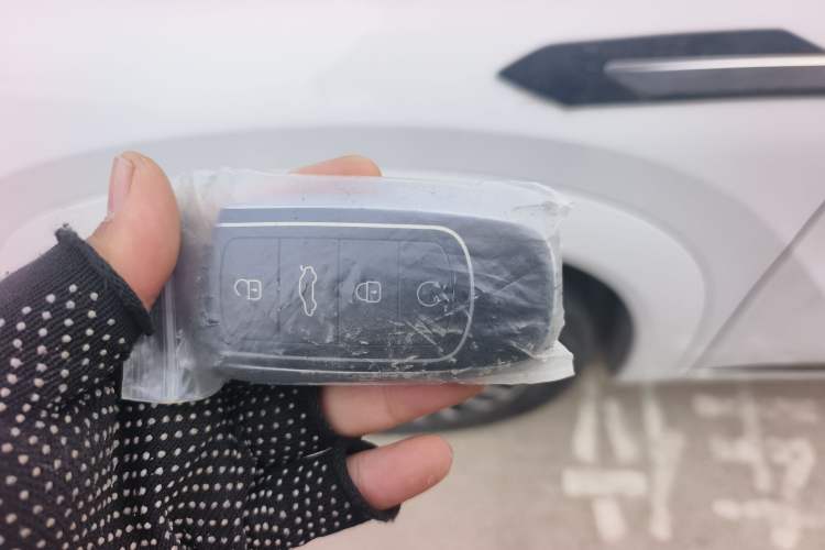 Used Chery Tiggo 9 2025 2.0T Automatic Two-Wheel Drive Luxury Edition 5 Seats