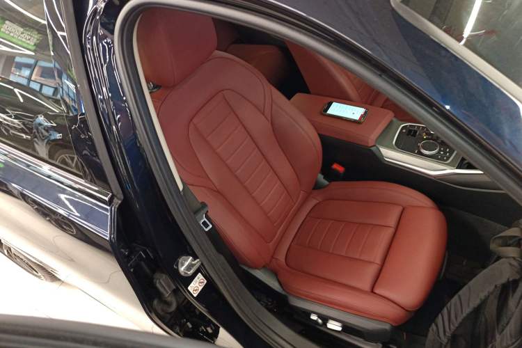 Used BMW 3 Series 2021 Facelifted 325Li M Sport Night Edition Package Right Front Seat