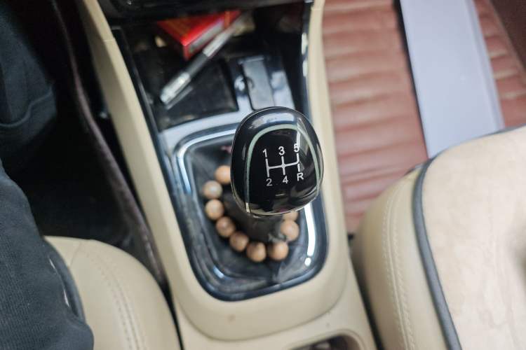 Used Chery E3 2015 1.5L Manual ZhiShang Model