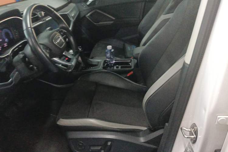 Used Audi Q3 2019 35 TFSI Fashion Dynamic Model
