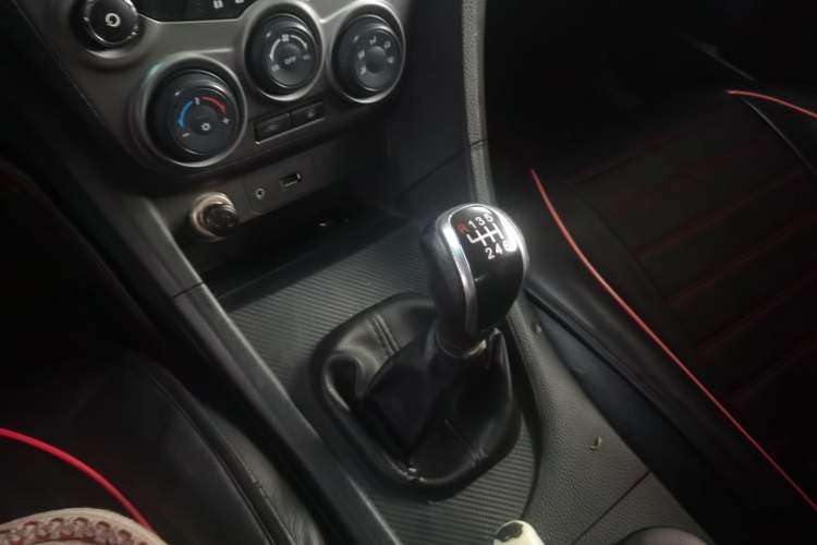 Used Haima Fumei 2014 M5 1.6L Manual Standard Model
