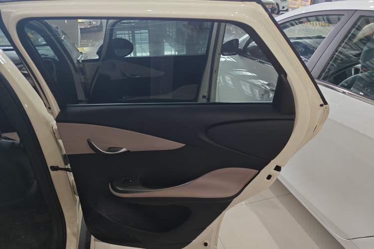 Used BYD Dolphin 2023 420 km Fashion Edition