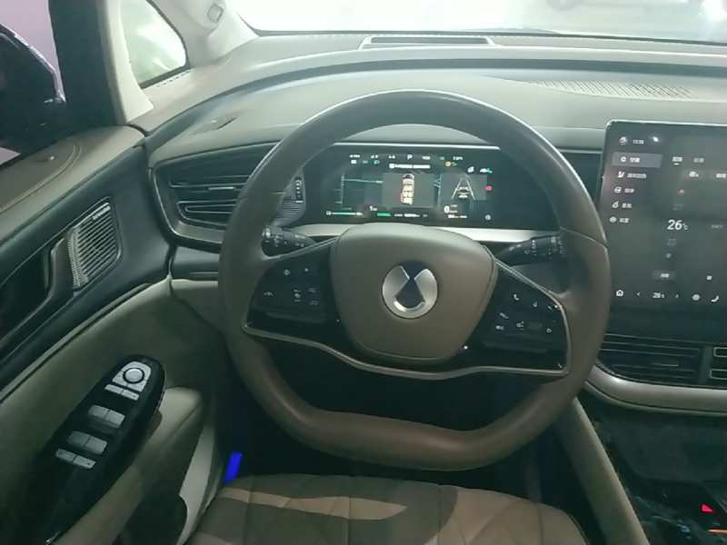Used Denza D9 2022 DM-i 970 Four-Wheel Drive Flagship Model — 10