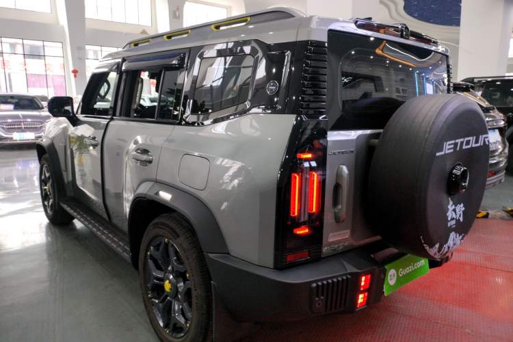 Used JETOUR Traveler 2023 2.0T All-Wheel-Drive CrossPRO