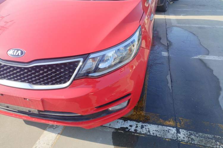 Used Kia K2 2015 Sedan 1.4L Automatic GLS Left Front Headlight