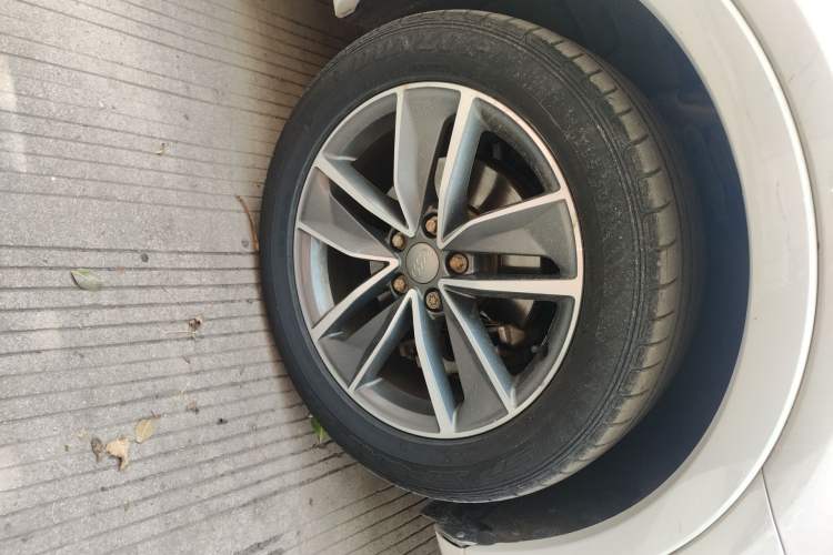 Used Audi Q3 2017 35 TFSI Sport Edition Right Front Wheel Hub