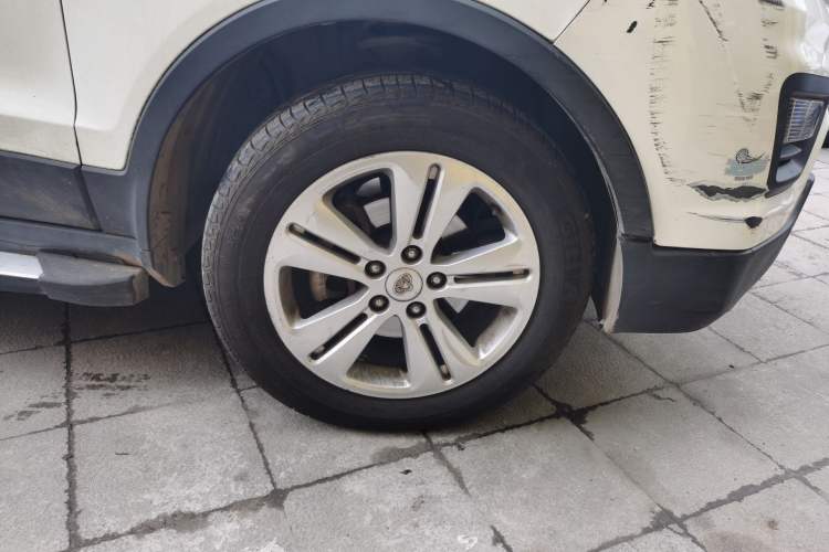 Used CHANGAN OSHAN CX70 2016 1.6L Manual Luxury Model
