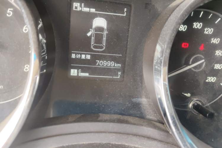 Used Baojun 730 2016 1.5L Manual Comfort Version 7 Seats China V Emission Standard
