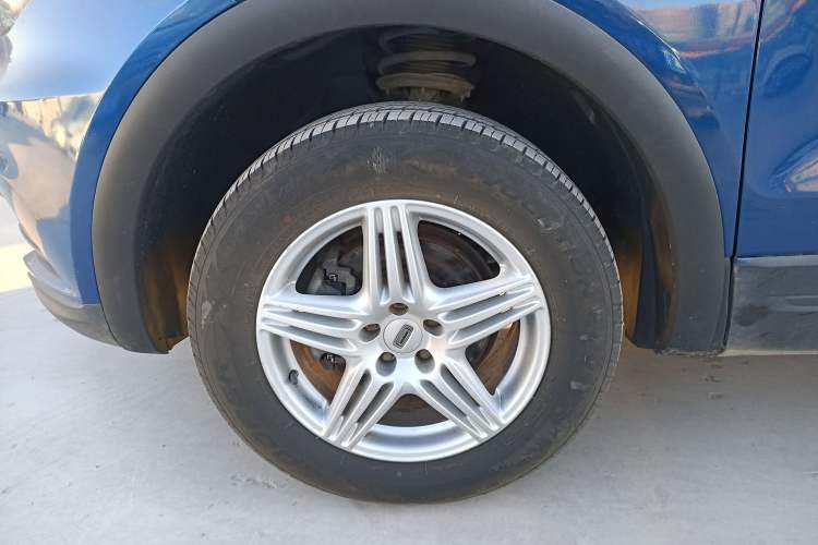 Used Qoros 5 2018 Revised Version 1.6T Automatic Leading Edition
