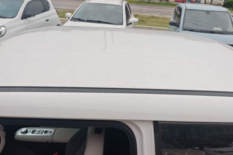 Used CHANGAN NEVO Lumin 2025 205 km Xiangqin Version Roof