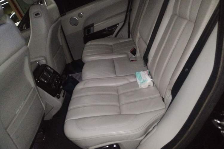 Used Land Rover Range Rover 2013 NA 5.0 V8 Vogue SE