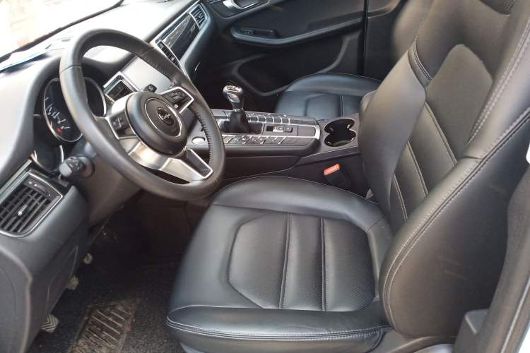 Used Zotye SR9 2017 2.0T Manual "Ultimate Light" Edition