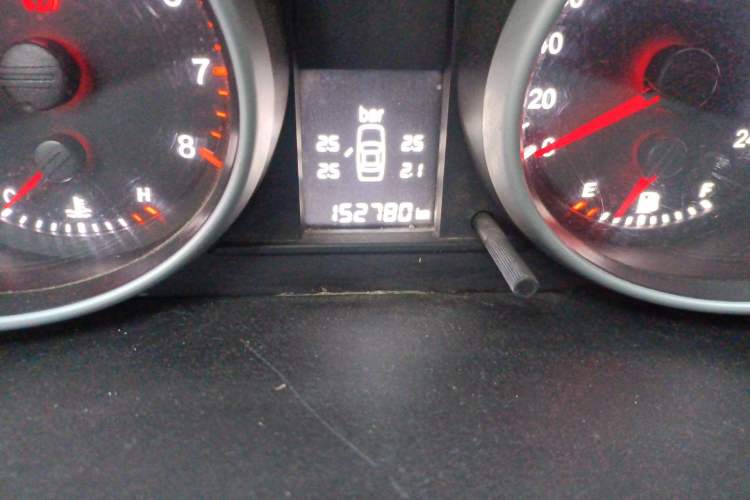 Used Haval H6 2011 2.0L Manual Two-Wheel Drive Elite Version
