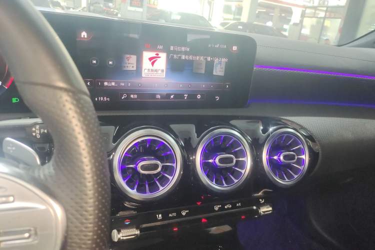 Used Mercedes-Benz A-Class 2020 Restyled A 200 L Sport Sedan Fashion Version Audio And AC Panel