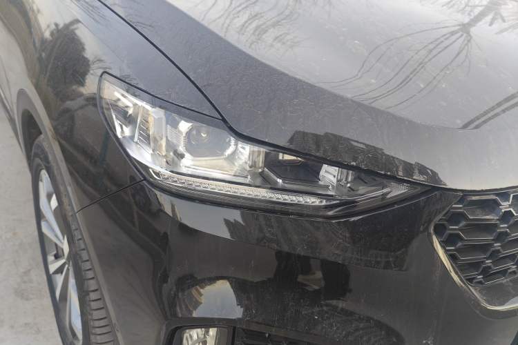 Used Wey VV6 2018 2.0T Four-Wheel Drive Flagship Version China V Standard
