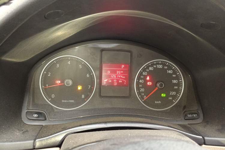 Used Volkswagen Bora 2011 1.6L Automatic Fashion Edition
