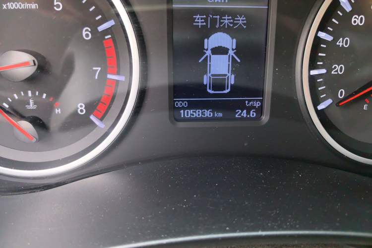 Used Great Wall Wingle 6 2017 2.4L Gasoline Two-Wheel Drive Elite Version 4G69 Odometer Close Up