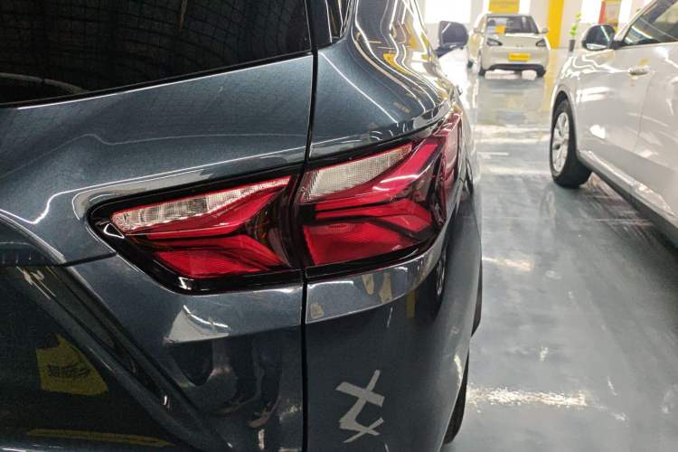 Used Chevrolet Blazer 2022 Mild Hybrid 650T 7-Seater Model Edition Right Rear Taillight