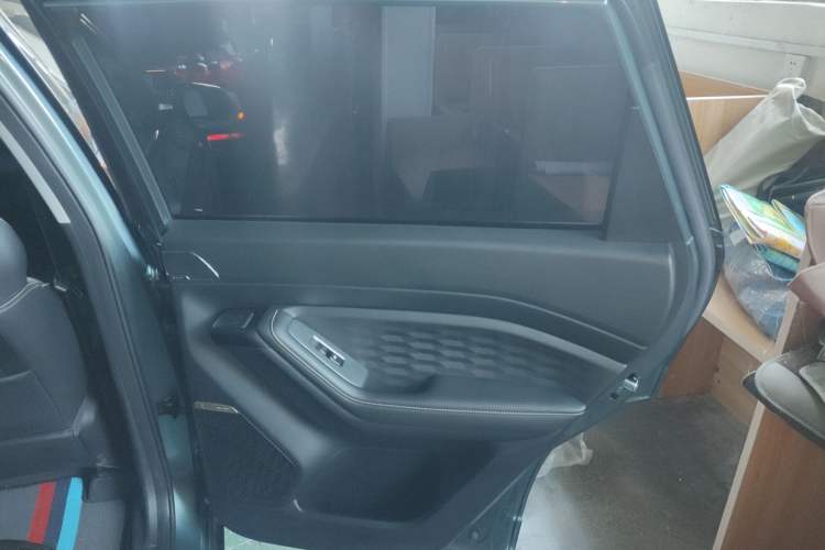 Used Wuling Xingyun 2023 2.0L DHT Flagship Edition