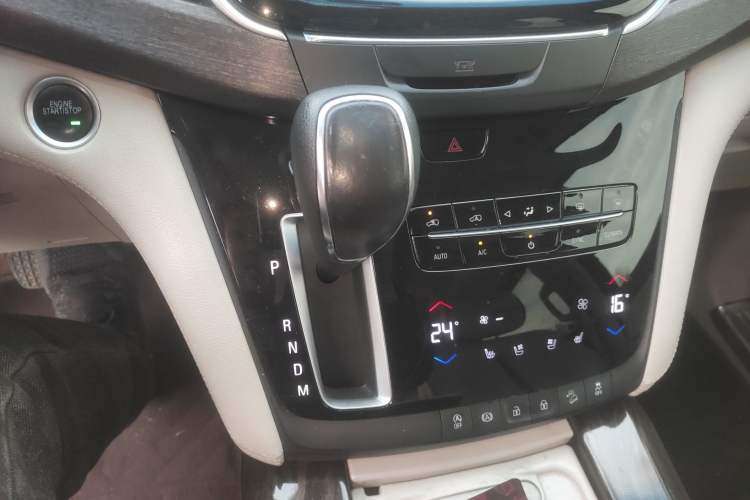 Used Buick GL8 2018 ES 28T Comfort Model China VI Standard Gear Lever