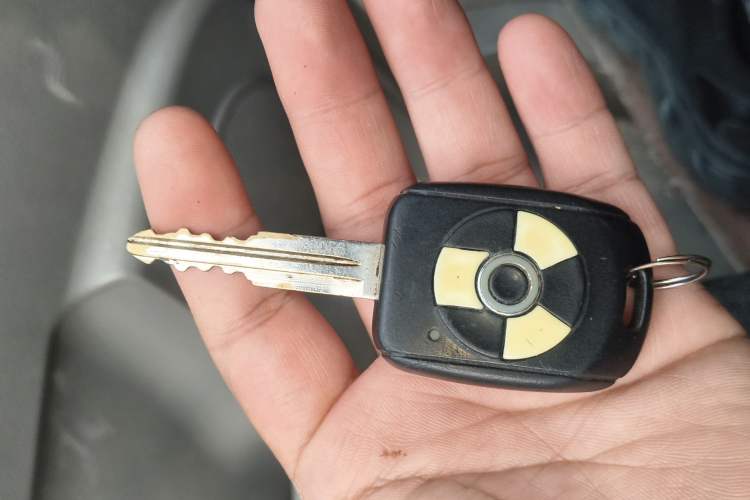 Used FORTHING Lingzhi 2013 V3 1.5L 7-Seater Luxury Model
