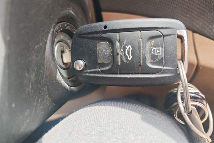 Used Wuling Hongguang 2014 1.5L S Comfort Model