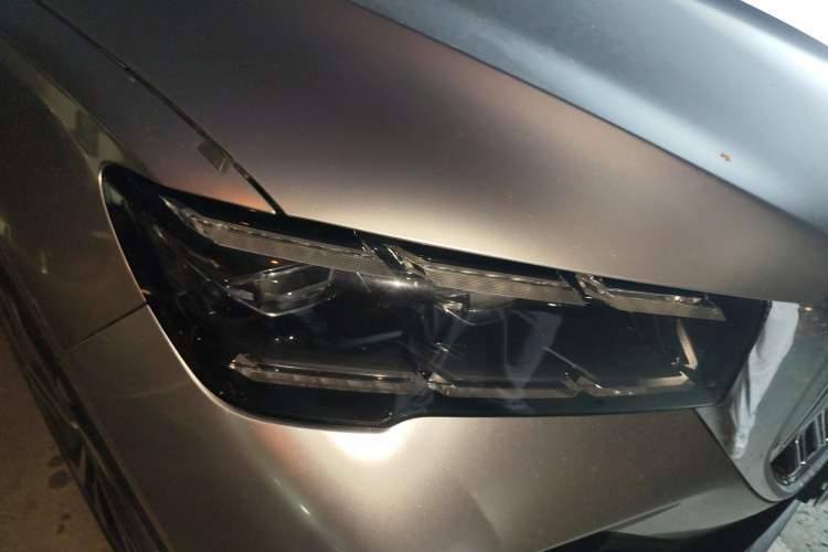 Used Geely Auto Monjaro L 2021 2.0TD DCT EVO Two-Wheel Drive Smart Luxury Version Right Front Headlight