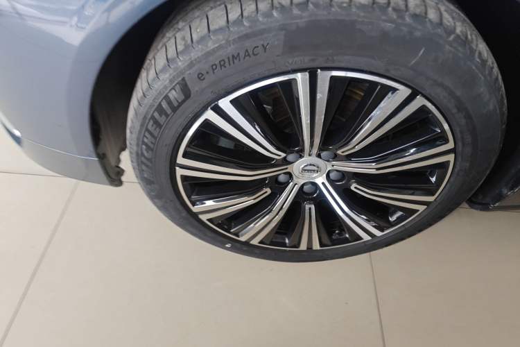 Used Volvo S90 2022 B5 Zhiyi Luxury Edition
