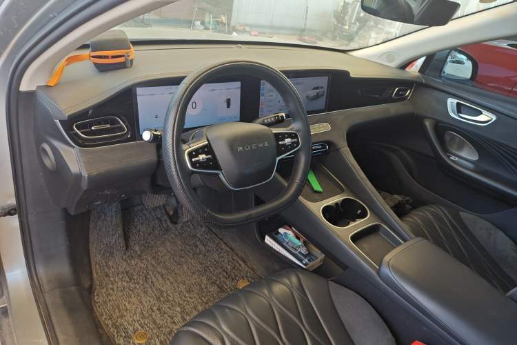 Used Roewe D7 2023 DMH 125km Flagship Edition